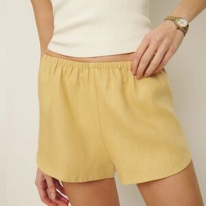 NWT Reformation Tillie linen short XS